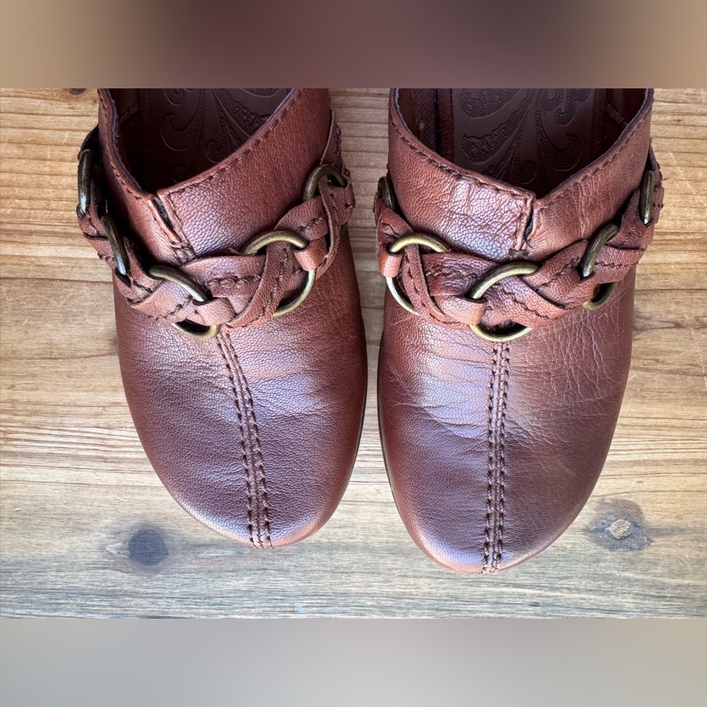 BARE TRAPS Brown Leather Clogs - Picture 2 of 7